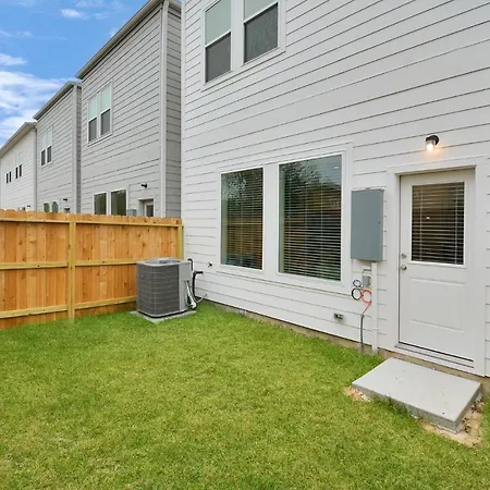 Emerald Palace - New, Modern 3Br Townhome Close To Downtown, Nrg, Med Ctr